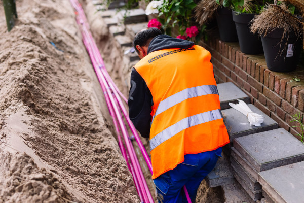 Aanleg van glasvezelaansluitingen door T-Mobile